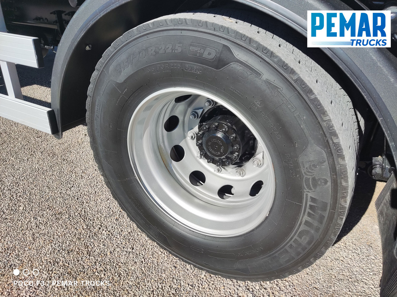 Autocarro frigorifero VOLVO FM 450 6X2 FRIGORIFICO EURO 6: foto 18