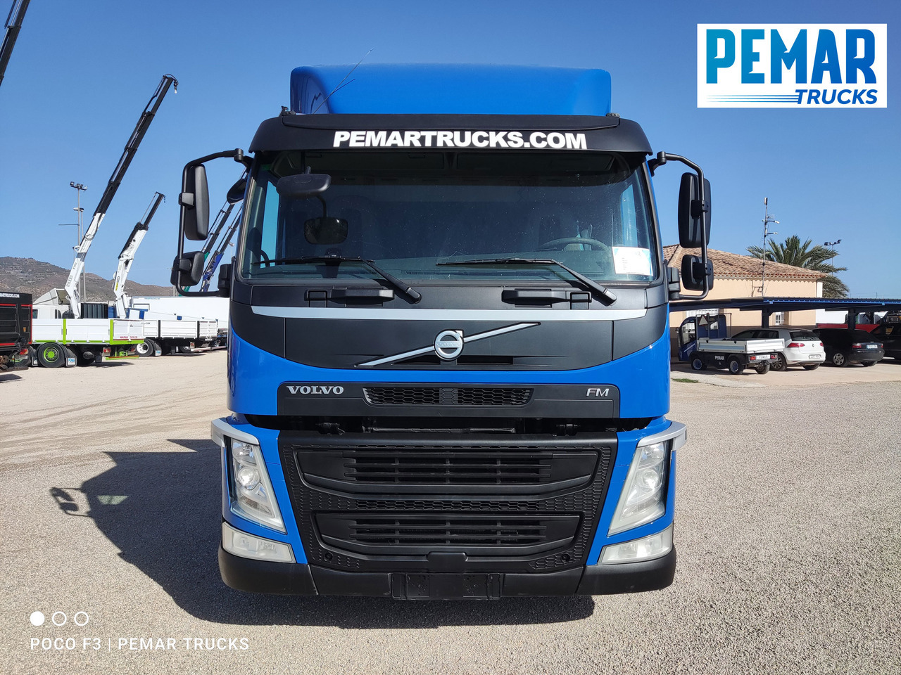 VOLVO FM 450 6X2 GRUA CAJA FIJA EURO 6 - Autocarro con pianale/ Cassone fisso, Camion con gru: foto 3 VOLVO FM 450 6X2 GRUA CAJA FIJA EURO 6 - Autocarro con pianale/ Cassone fisso, Camion con gru: foto 3