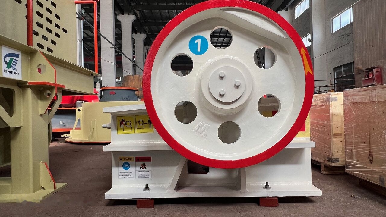 Kinglink PEX150X1000 Jaw Crusher | Oil Sands - Frantoio a mascelle: foto 1 Kinglink PEX150X1000 Jaw Crusher | Oil Sands - Frantoio a mascelle: foto 1