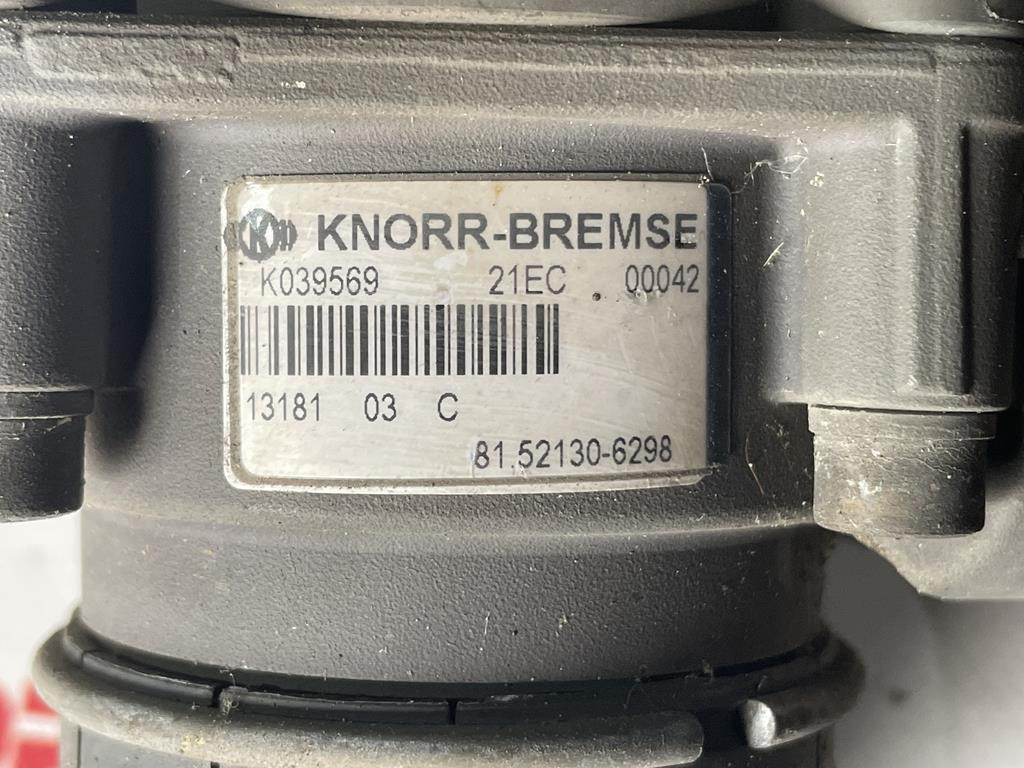 KNORR-BREMSE BRAKE VALVE EBS FOR MAN TGA | TGX | TGS - K039569 - Valvola freno per Camion: foto 3 KNORR-BREMSE BRAKE VALVE EBS FOR MAN TGA | TGX | TGS - K039569 - Valvola freno per Camion: foto 3