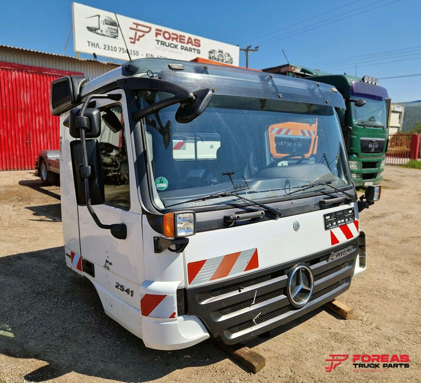 MERCEDES ACTROS MP2 MEDIUM - Cabina: foto 1 MERCEDES ACTROS MP2 MEDIUM - Cabina: foto 1