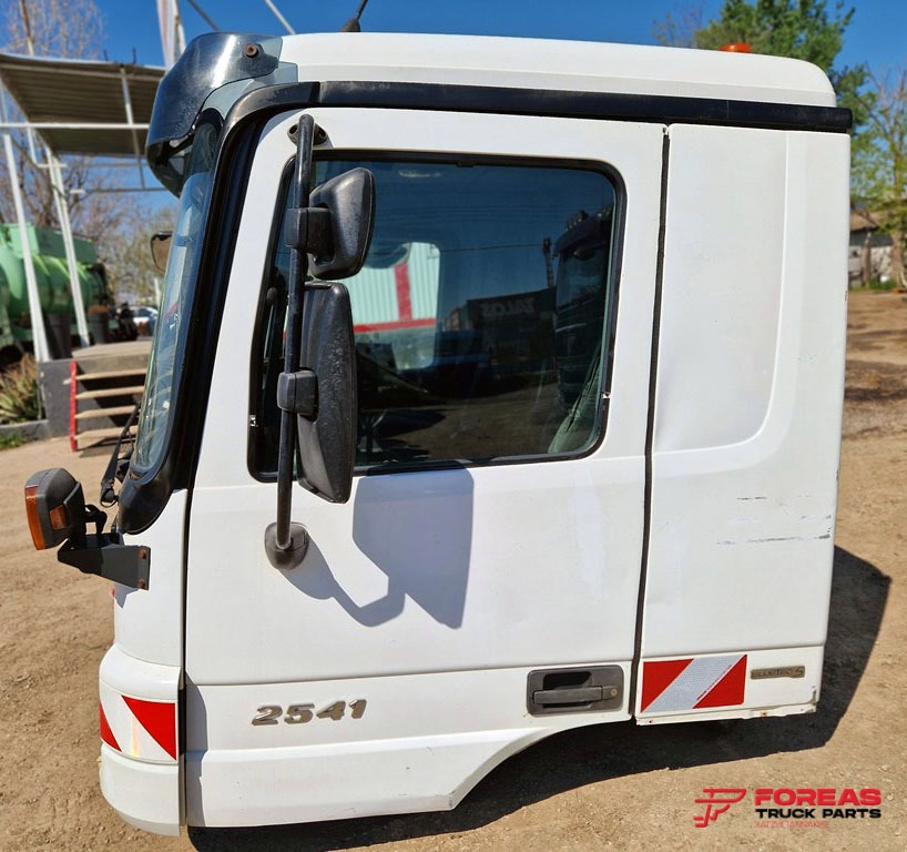 MERCEDES ACTROS MP2 MEDIUM - Cabina: foto 4 MERCEDES ACTROS MP2 MEDIUM - Cabina: foto 4