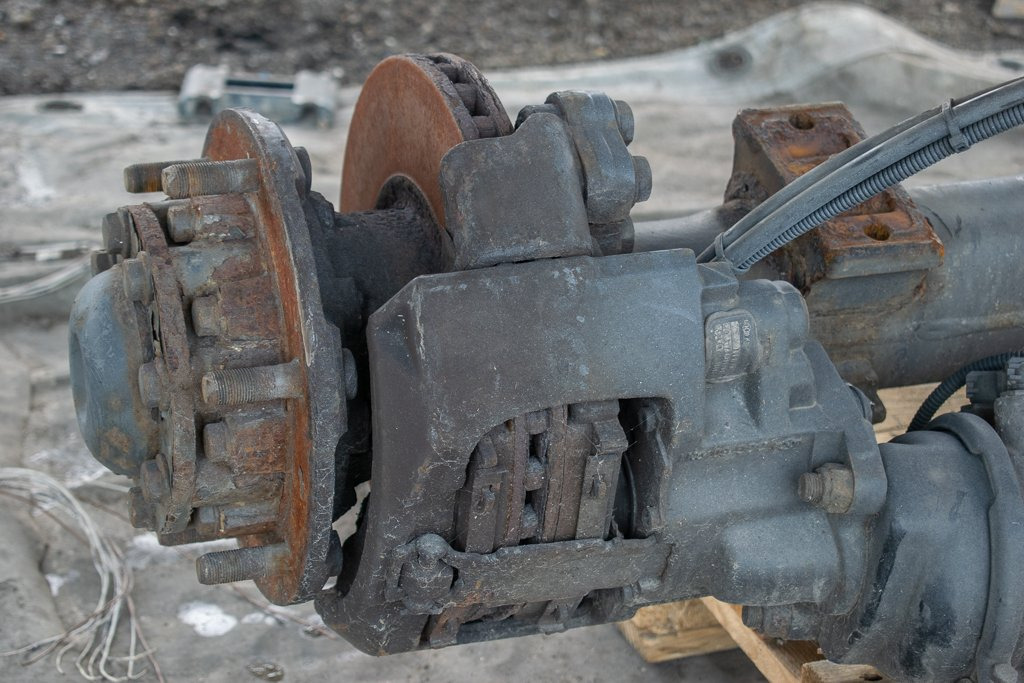 MERCEDES-BENZ ATEGO - 6HOLE - DRIVER - Pinza freno per Camion: foto 1 MERCEDES-BENZ ATEGO - 6HOLE - DRIVER - Pinza freno per Camion: foto 1