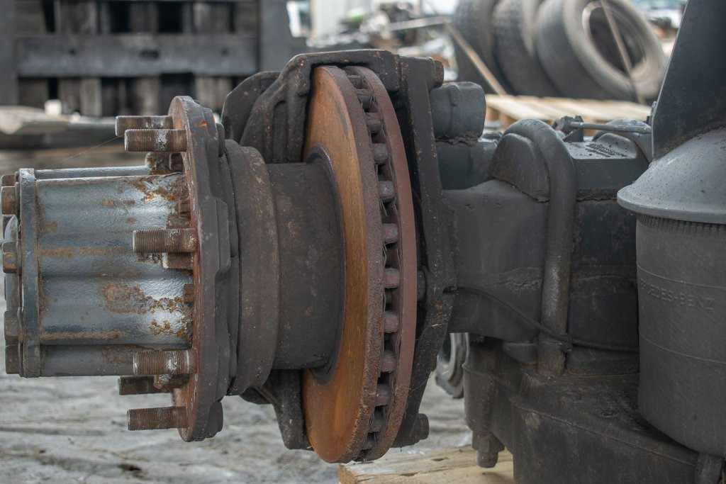 MERCEDES-BENZ ATEGO 8HOLE - PASSENGER - Pinza freno per Camion: foto 2 MERCEDES-BENZ ATEGO 8HOLE - PASSENGER - Pinza freno per Camion: foto 2