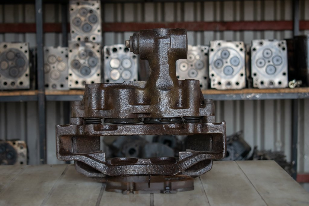 MERCEDES-BENZ VARIO FOR DIFFERENTIAL - RIGHT - Pinza freno per Camion: foto 2 MERCEDES-BENZ VARIO FOR DIFFERENTIAL - RIGHT - Pinza freno per Camion: foto 2