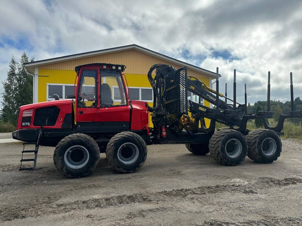 Komatsu 875 - Forwarder: foto 1 Komatsu 875 - Forwarder: foto 1