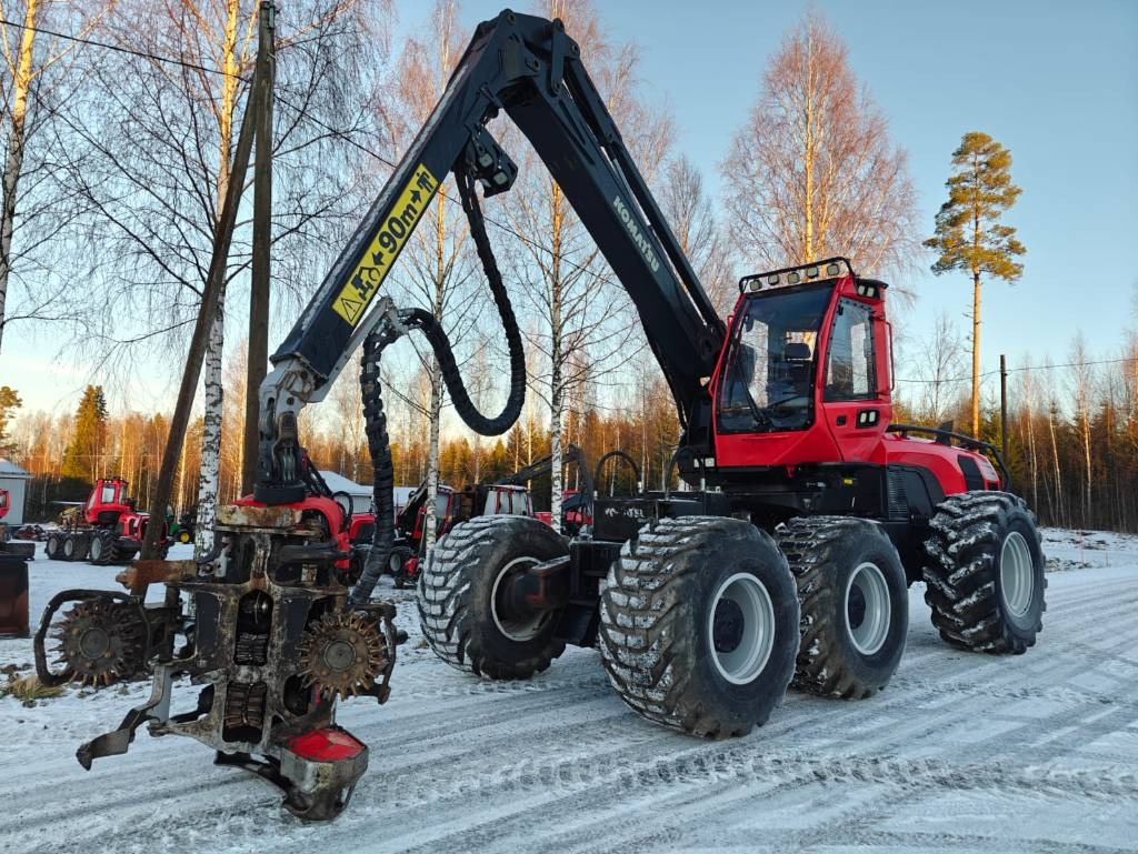 Komatsu 951 - Abbattitrice forestale: foto 1 Komatsu 951 - Abbattitrice forestale: foto 1