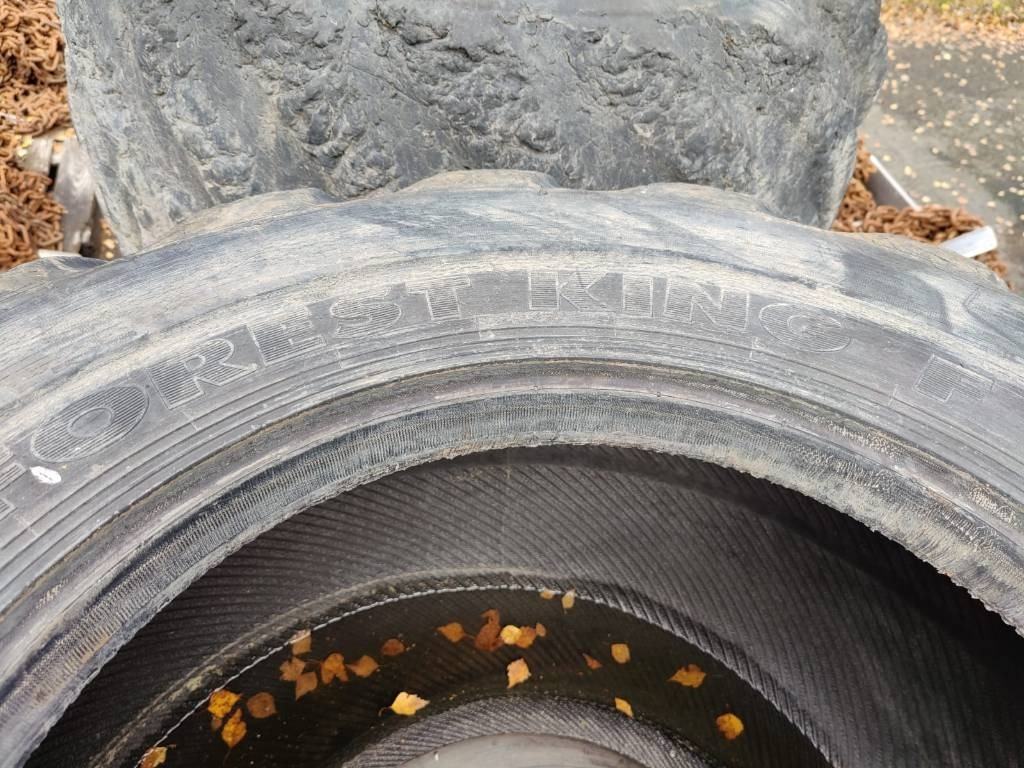 Nokian 800/40-26,5 - Pneumatico per Macchina forestale: foto 4 Nokian 800/40-26,5 - Pneumatico per Macchina forestale: foto 4
