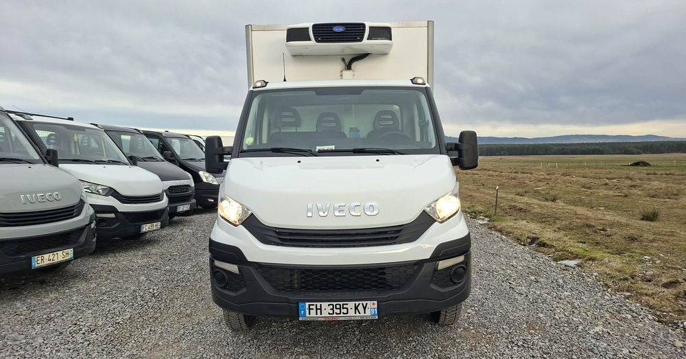 Iveco 35C14, 35C13, 35C12, 35C15 - Furgone frigo: foto 4 Iveco 35C14, 35C13, 35C12, 35C15 - Furgone frigo: foto 4