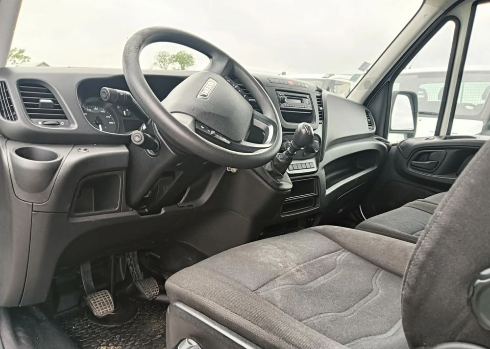 Iveco 35S14,35S13,35C13,35C12, - Furgone chiuso: foto 5 Iveco 35S14,35S13,35C13,35C12, - Furgone chiuso: foto 5