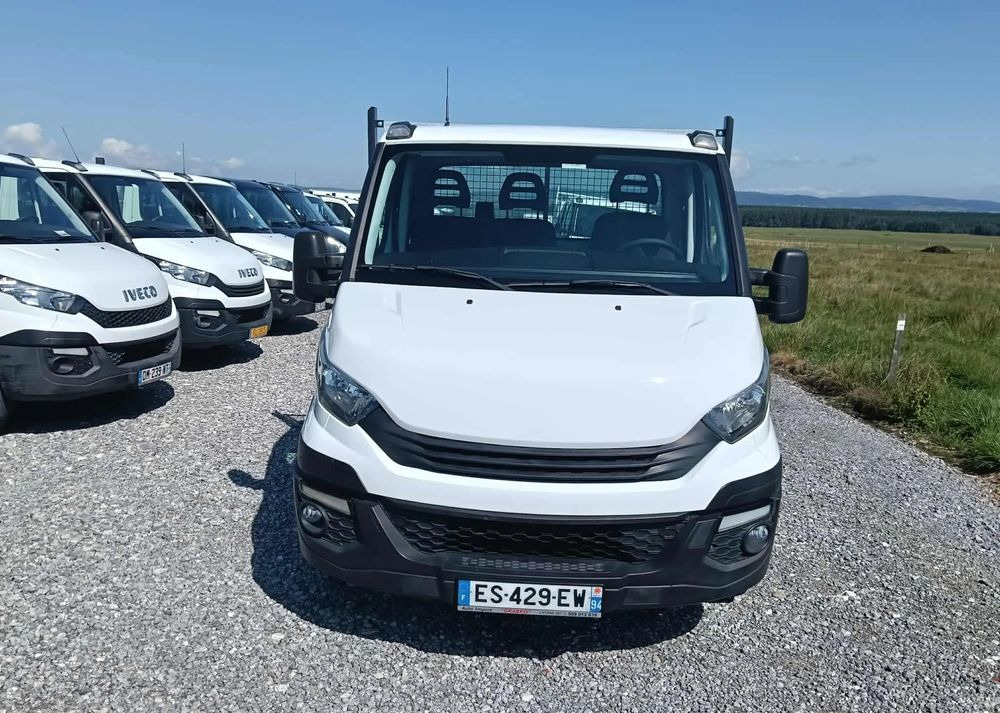 Leasing di Iveco DAILY 35C14, 35C13, 35C12 Iveco DAILY 35C14, 35C13, 35C12: foto 6 Leasing di Iveco DAILY 35C14, 35C13, 35C12 Iveco DAILY 35C14, 35C13, 35C12: foto 6