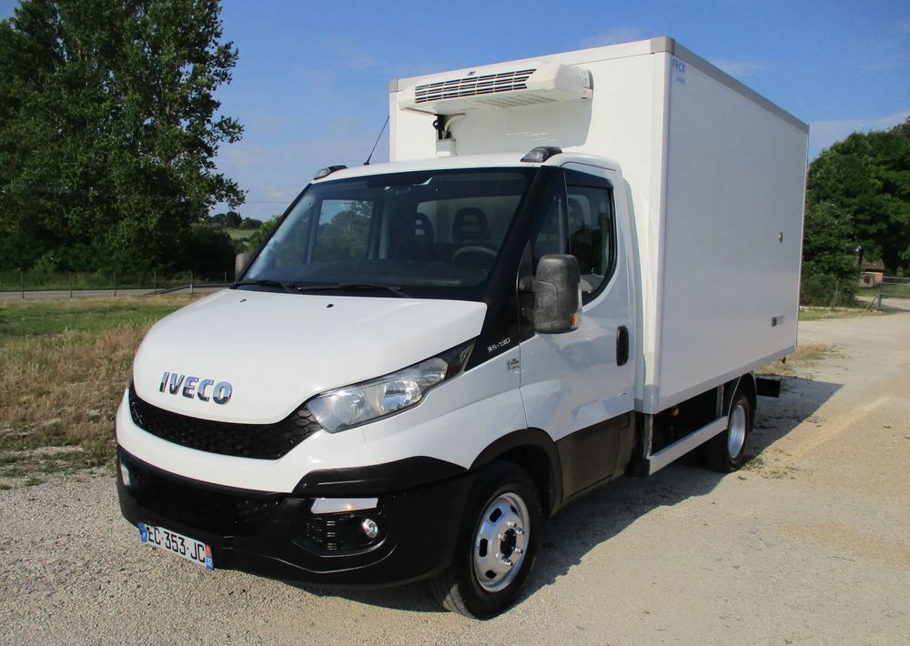 Iveco Daily 35C13 chłodnia Mroźnia na bliźniaku 35-130 Thermo King agregat - Furgone frigo: foto 2 Iveco Daily 35C13 chłodnia Mroźnia na bliźniaku 35-130 Thermo King agregat - Furgone frigo: foto 2