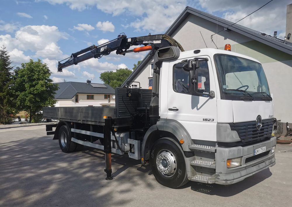 Mercedes-Benz Atego 1823 żuraw HDS Atlas 105.2 koła 315/80R22,5 - Autocarro con pianale/ Cassone fisso, Camion con gru: foto 3 Mercedes-Benz Atego 1823 żuraw HDS Atlas 105.2 koła 315/80R22,5 - Autocarro con pianale/ Cassone fisso, Camion con gru: foto 3