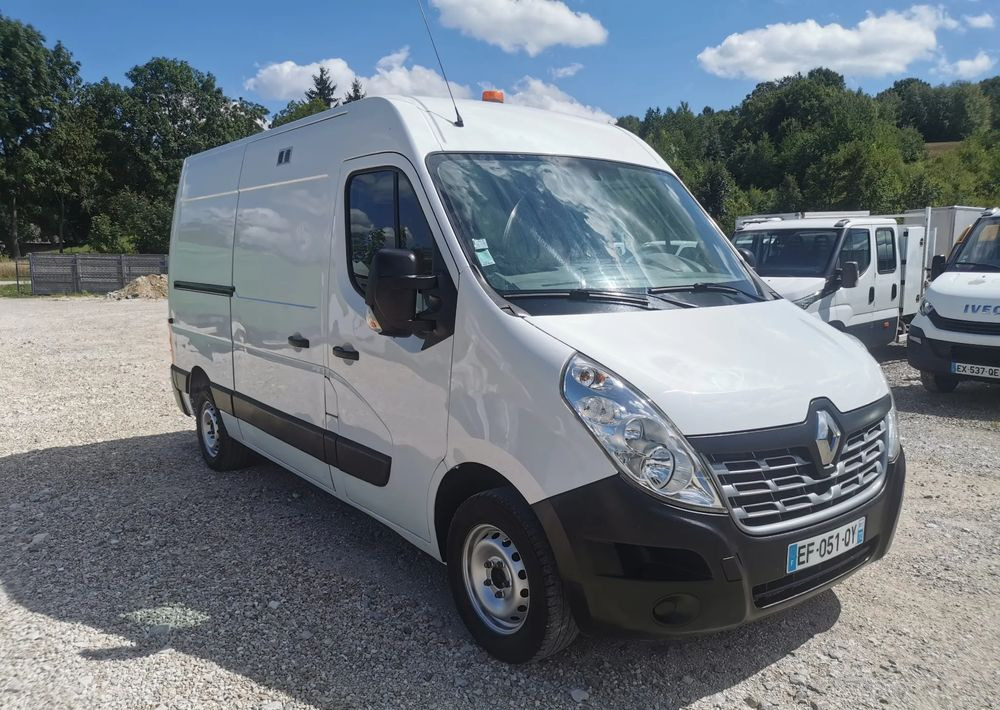 Renault Master L2H2 ładny 2.3dCi-135KM 6-biegów Kamera cofania Klimatyzacja - Furgone chiuso: foto 1 Renault Master L2H2 ładny 2.3dCi-135KM 6-biegów Kamera cofania Klimatyzacja - Furgone chiuso: foto 1