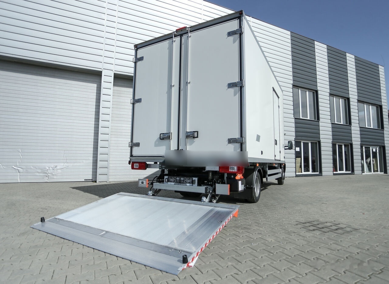 Mercedes-Benz Sprinter 319 - Furgone box: foto 4 Mercedes-Benz Sprinter 319 - Furgone box: foto 4