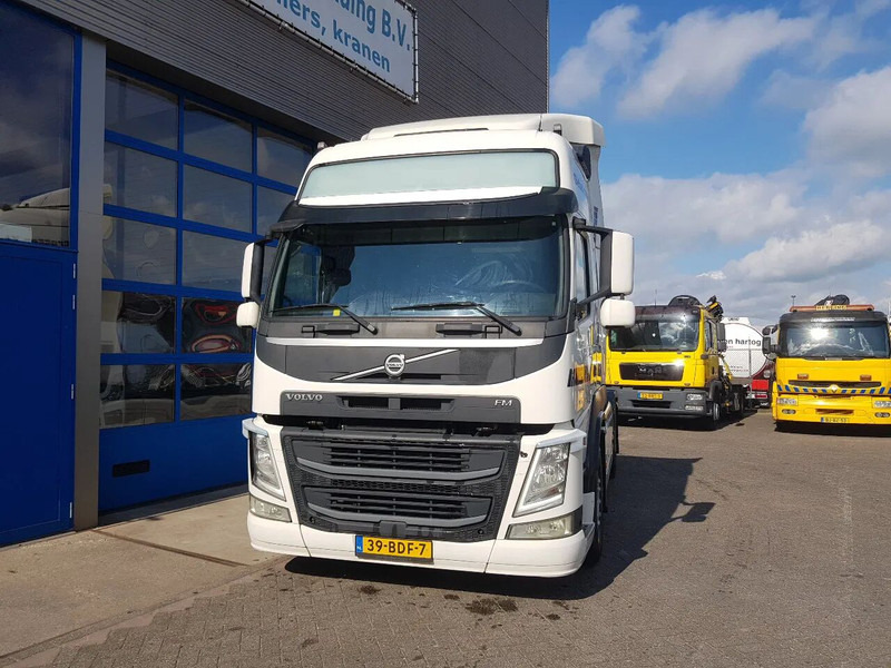Volvo FM 420 Globetrotter XL Double tank - Trattore stradale: foto 2 Volvo FM 420 Globetrotter XL Double tank - Trattore stradale: foto 2