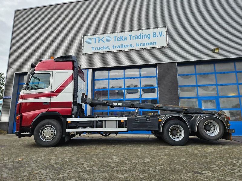 Volvo FH 520 6x2 old Tacho NCH Kabelsysteem Euro 3 - Camion con sistema di cavi: foto 3 Volvo FH 520 6x2 old Tacho NCH Kabelsysteem Euro 3 - Camion con sistema di cavi: foto 3