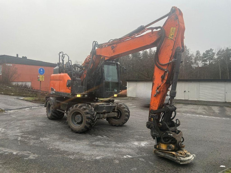 Doosan DX 165W-5 (108074) - Escavatore gommato: foto 3 Doosan DX 165W-5 (108074) - Escavatore gommato: foto 3