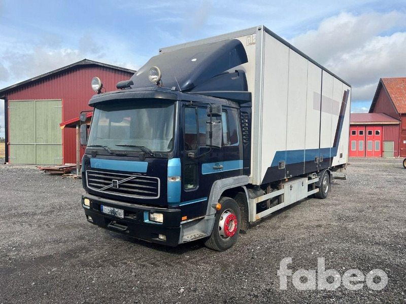 Volvo FL6 H - Autocarro furgonato: foto 1 Volvo FL6 H - Autocarro furgonato: foto 1
