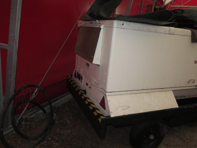 Trieletron 90T400SLN - Unità di alimentazione a terra: foto 3 Trieletron 90T400SLN - Unità di alimentazione a terra: foto 3