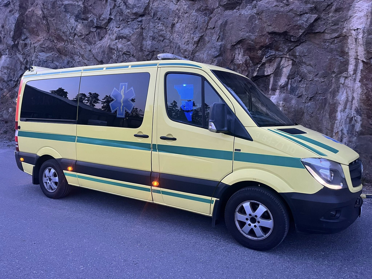 Mercedes-Benz Sprinter 316 - 2 stretcher AMBULANCE / Krankenwagen / Швидка допомога - Ambulanza: foto 2 Mercedes-Benz Sprinter 316 - 2 stretcher AMBULANCE / Krankenwagen / Швидка допомога - Ambulanza: foto 2