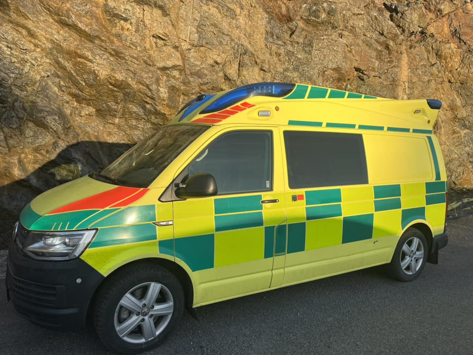 Volkswagen T6 4motions - AMBULANCE / Швидка допомога / Shvydka dopomoha - Ambulanza: foto 2 Volkswagen T6 4motions - AMBULANCE / Швидка допомога / Shvydka dopomoha - Ambulanza: foto 2