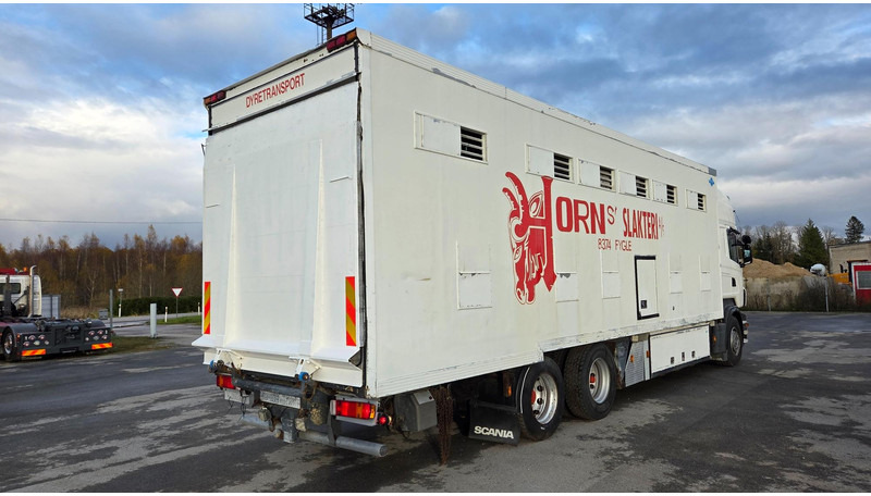 Scania R420 6X2 - Autocarro trasporto bestiame: foto 3 Scania R420 6X2 - Autocarro trasporto bestiame: foto 3