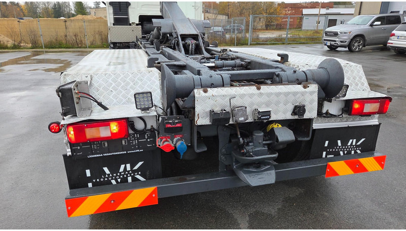 Volvo FH500 6X2 - Autocarro scarrabile: foto 5 Volvo FH500 6X2 - Autocarro scarrabile: foto 5