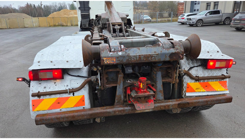 Volvo FH500 6X4 - Autocarro scarrabile: foto 5 Volvo FH500 6X4 - Autocarro scarrabile: foto 5