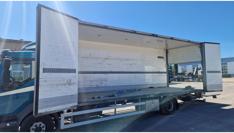 Volvo FL260 4X2 - Autocarro furgonato: foto 5 Volvo FL260 4X2 - Autocarro furgonato: foto 5