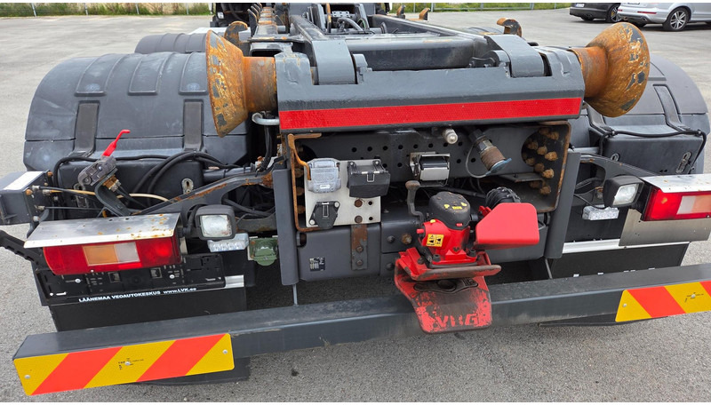 Volvo FM460 6X2*4 - Autocarro scarrabile: foto 5 Volvo FM460 6X2*4 - Autocarro scarrabile: foto 5