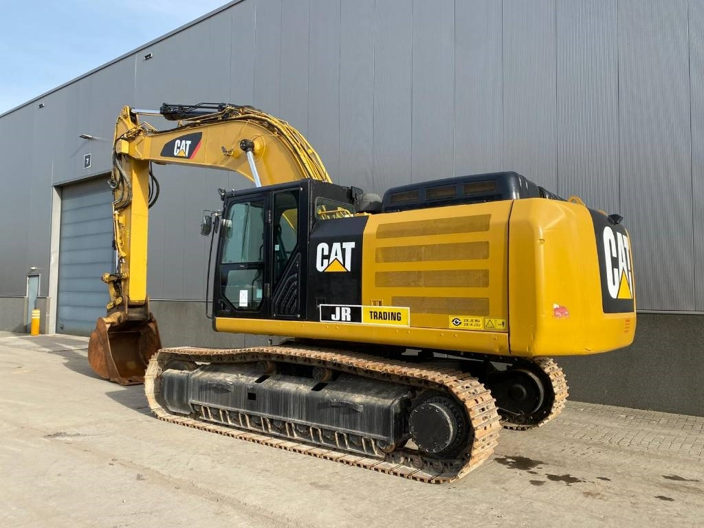 CAT 336F L XE (New Undercarriage) - Escavatore cingolato: foto 3 CAT 336F L XE (New Undercarriage) - Escavatore cingolato: foto 3