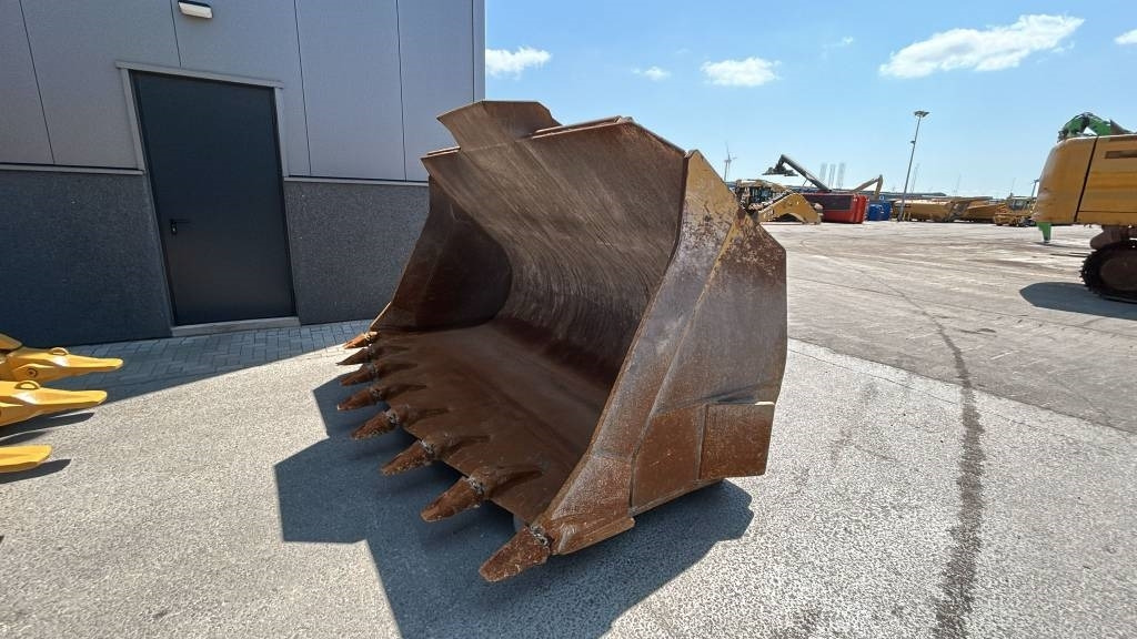 CAT 980 M (Comes with bucket / Under Preparation) - Pala gommata: foto 2 CAT 980 M (Comes with bucket / Under Preparation) - Pala gommata: foto 2