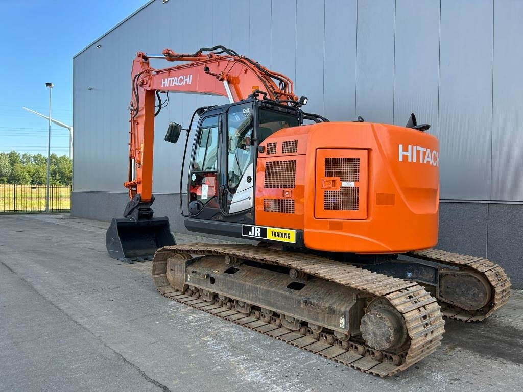 Hitachi ZX 225 US LC-6 - Escavatore cingolato: foto 3 Hitachi ZX 225 US LC-6 - Escavatore cingolato: foto 3
