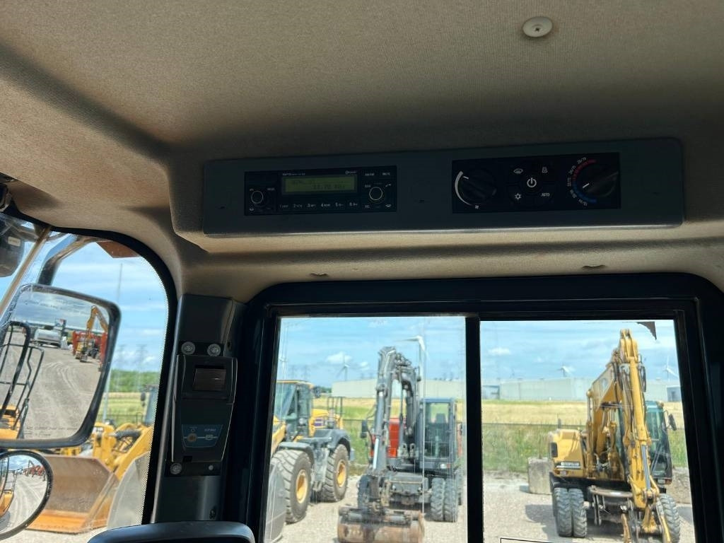 Pala gommata Hyundai HL 970: foto 20