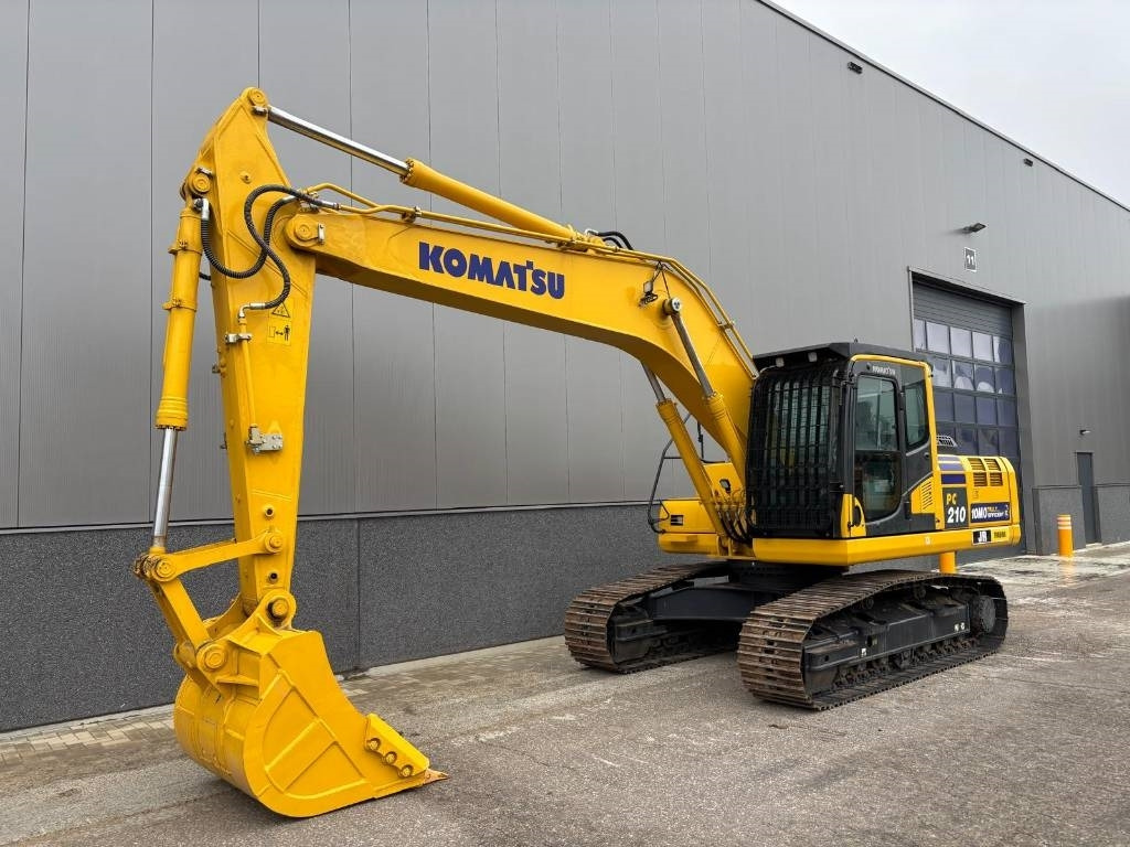 Komatsu PC 210-10M0 - Escavatore cingolato: foto 2 Komatsu PC 210-10M0 - Escavatore cingolato: foto 2