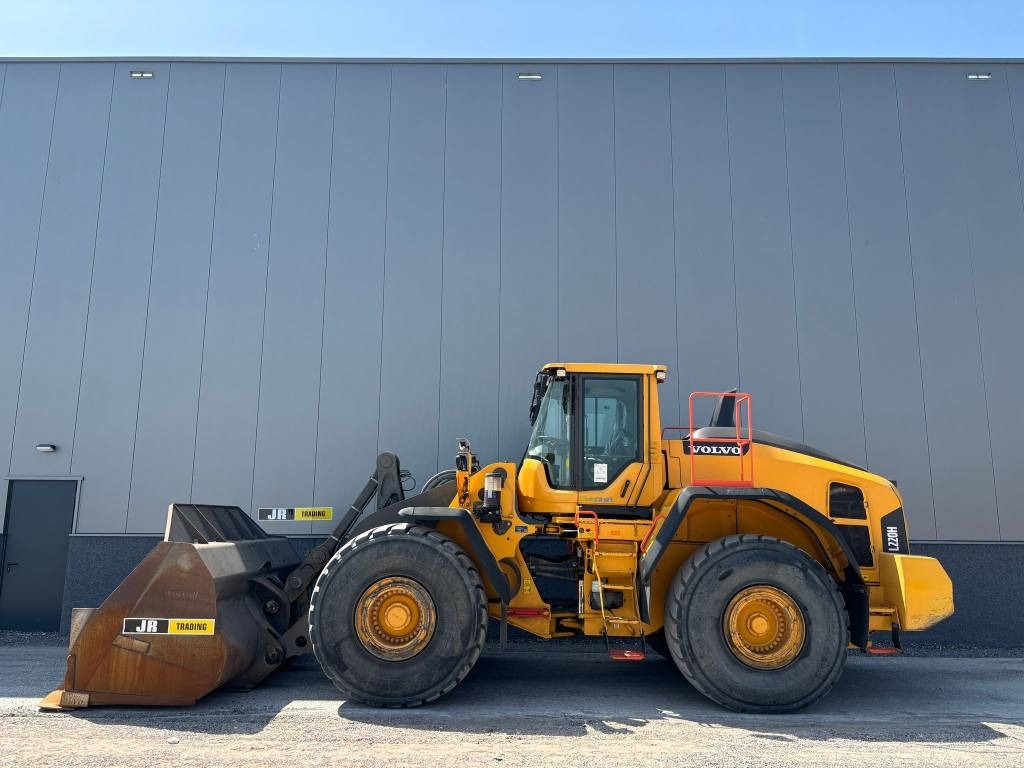 Volvo L 220 H (CDC+ Co pilot) - Pala gommata: foto 1 Volvo L 220 H (CDC+ Co pilot) - Pala gommata: foto 1
