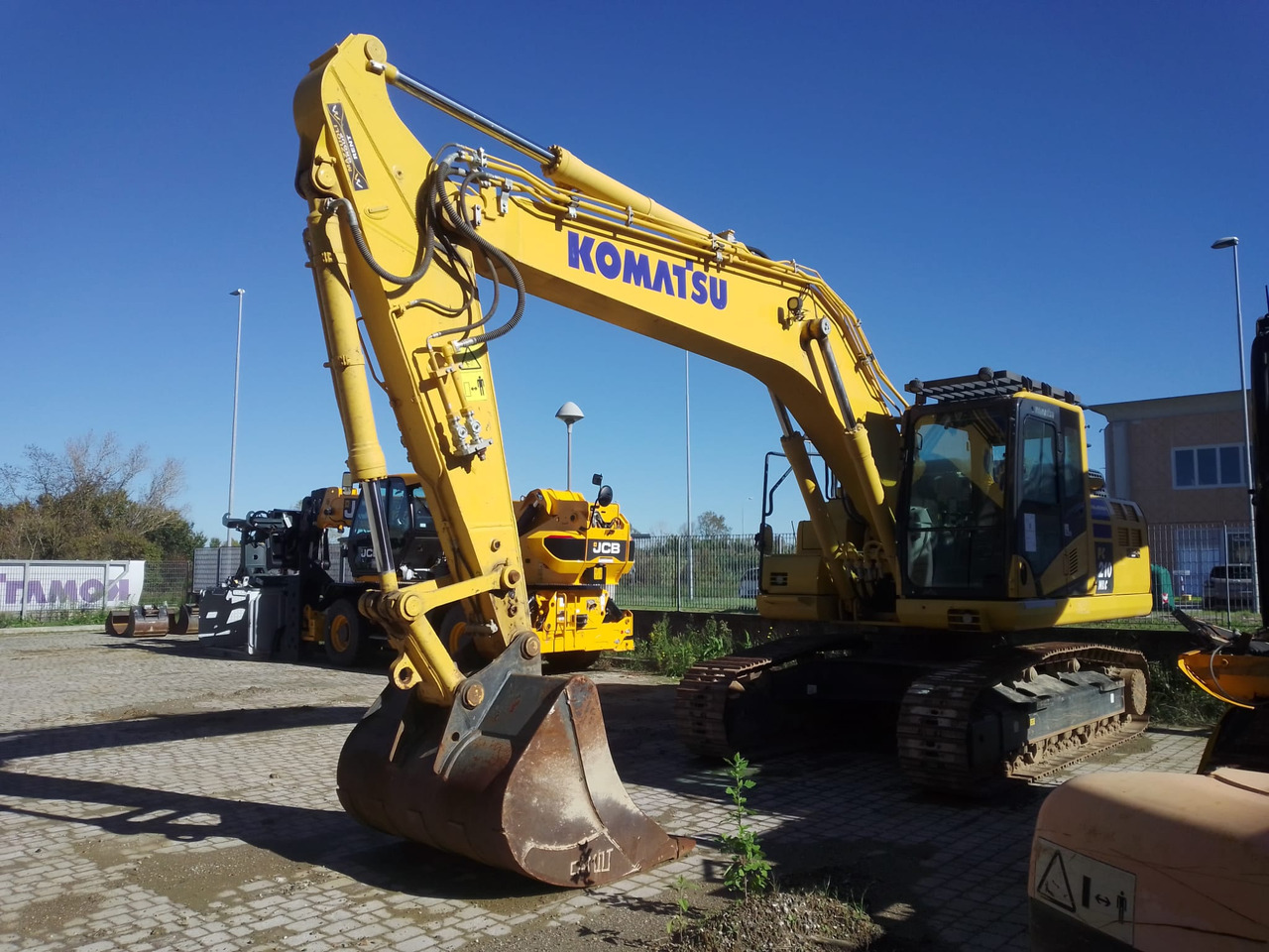 KOMATSU PC210 NLC-11 - Escavatore: foto 2 KOMATSU PC210 NLC-11 - Escavatore: foto 2