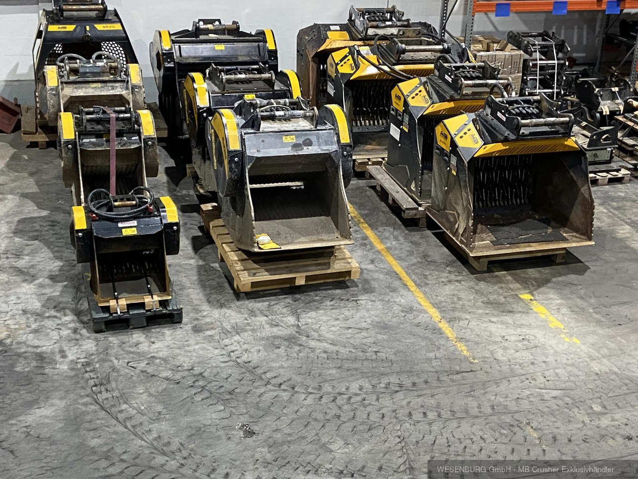 MB Crusher C50 - BF60 - BF70 - BF80 - BF90 - BF120 ANKAUF von gebrauchten und beschädigten Brecherlöffeln von - Zustand egal - Benna per escavatore: foto 1 MB Crusher C50 - BF60 - BF70 - BF80 - BF90 - BF120 ANKAUF von gebrauchten und beschädigten Brecherlöffeln von - Zustand egal - Benna per escavatore: foto 1