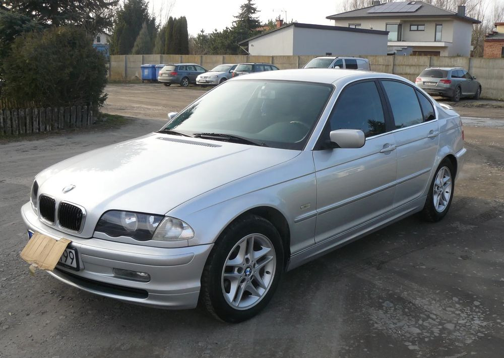 BMW Seria 3 320i - Berlina: foto 3 BMW Seria 3 320i - Berlina: foto 3