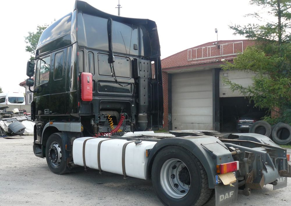 DAF XF105 460 - Trattore stradale: foto 4 DAF XF105 460 - Trattore stradale: foto 4