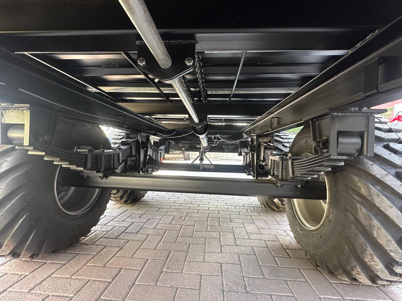 Novatar Manure Spreader Trailer 10 M3 - Spandiletame: foto 4 Novatar Manure Spreader Trailer 10 M3 - Spandiletame: foto 4