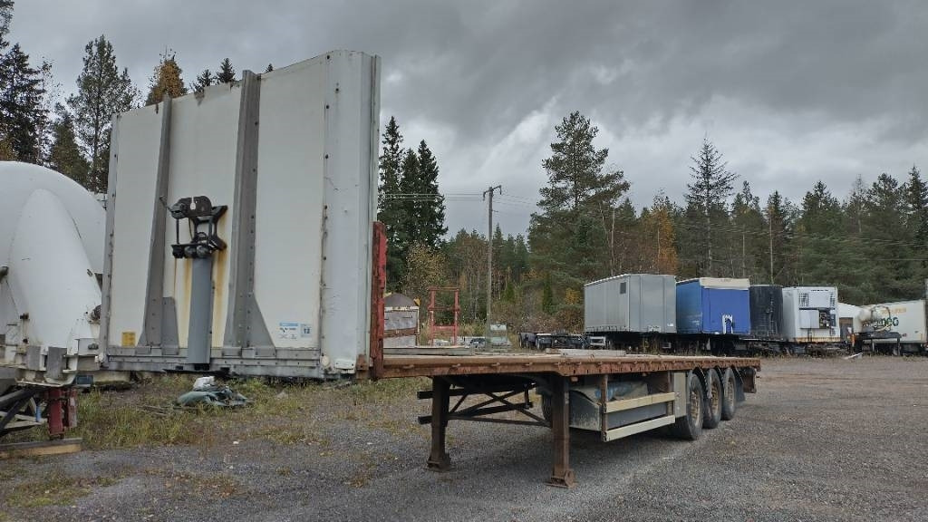 Fliegel 3 aks. Avopuolikas - Semirimorchio cassonato/ Pianale: foto 5 Fliegel 3 aks. Avopuolikas - Semirimorchio cassonato/ Pianale: foto 5