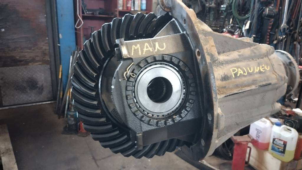 MAN HY-1350 takaperä 3,70 - Assali e ricambi per Camion: foto 1 MAN HY-1350 takaperä 3,70 - Assali e ricambi per Camion: foto 1