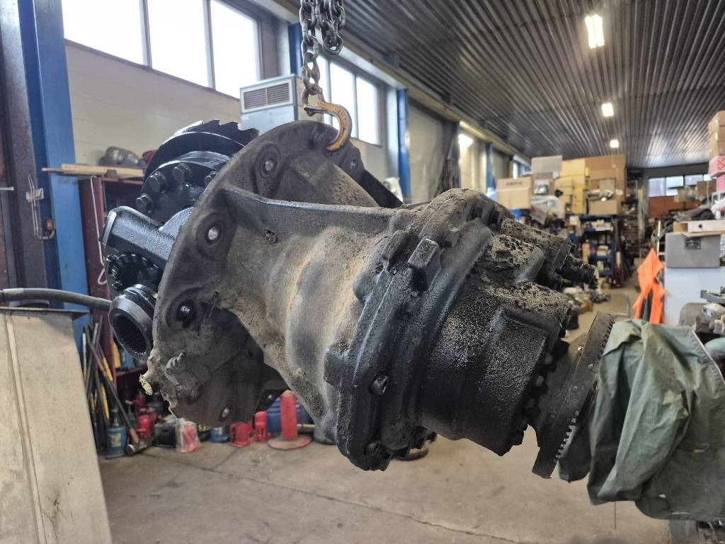 MAN HYD-1370 Etuperä ratio 3,70 - Assali e ricambi per Camion: foto 2 MAN HYD-1370 Etuperä ratio 3,70 - Assali e ricambi per Camion: foto 2