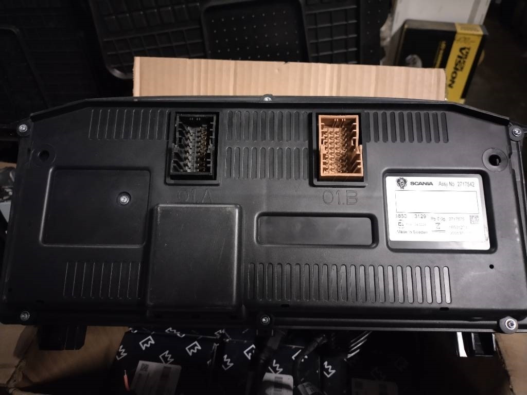 Scania NG mittaristo  - Sistema elettrico per Camion: foto 2 Scania NG mittaristo  - Sistema elettrico per Camion: foto 2