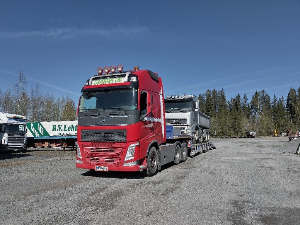 Volvo FH500 6x4 nouseva ja katkeva teliveto,Hydr!! - Trattore stradale: foto 4 Volvo FH500 6x4 nouseva ja katkeva teliveto,Hydr!! - Trattore stradale: foto 4