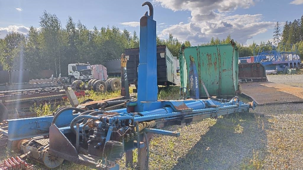 VAK Koukkulaite 22tn 6,6m - Sistema scarrabili/ Multibenne: foto 2 VAK Koukkulaite 22tn 6,6m - Sistema scarrabili/ Multibenne: foto 2