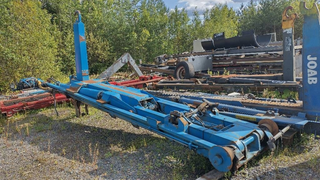 VAK Koukkulaite 22tn 6,6m - Sistema scarrabili/ Multibenne: foto 4 VAK Koukkulaite 22tn 6,6m - Sistema scarrabili/ Multibenne: foto 4