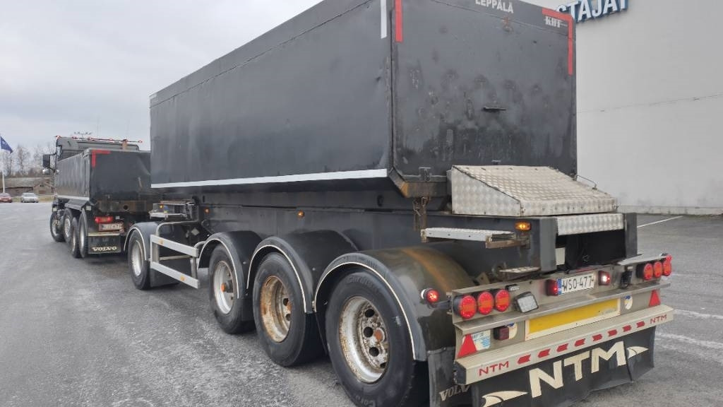 Volvo FH16 8x2 kasetti +4 aks kärry, KHT automaatti - Autocarro ribaltabile: foto 3 Volvo FH16 8x2 kasetti +4 aks kärry, KHT automaatti - Autocarro ribaltabile: foto 3